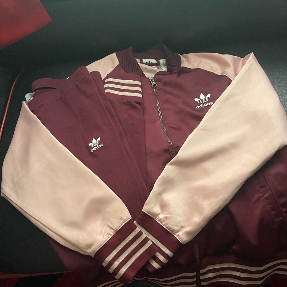NWOT ADDIDAS 2 PIECE